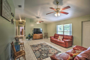 Lake Okeechobee Fishing Retreat with Fire Pit!